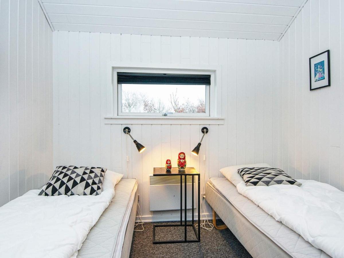 Holiday Home Lyngvej IV Fjerbæk Εξωτερικό φωτογραφία
